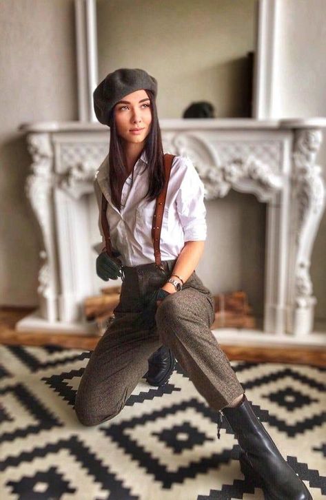 Vintage Lesbian Style, Suspenders For Women Vintage, Suspenders Outfit, Androgynous Outfits, Modern Clothes, Lesbian Fashion, Lindy Hop, Leather Suspenders, Suspenders For Women