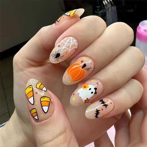 PRICES MAY VARY. Get ready for Halloween with our spooky Halloween fake nails. Halloween press on false nails,perfect for costume party. Use Halloween fake nail,elevate your trick-or-treating game. Halloween style false nail,Stylish and fun. Add a touch of magic to your fingers with our enchanting press on Halloween nails. False nails contains 24 pcs acrylic nails, allowing you to choose the fake nail pieces that fit your nail size. Application: 1.Wash hand and push back cuticles. 2.File and sha Nail Art French, Nail Art Halloween, Halloween Nails Easy, Halloween Press On Nails, Pumpkin Nails, Cute Nails For Fall, Nagel Tips, French Nail Art, Short Nails Art