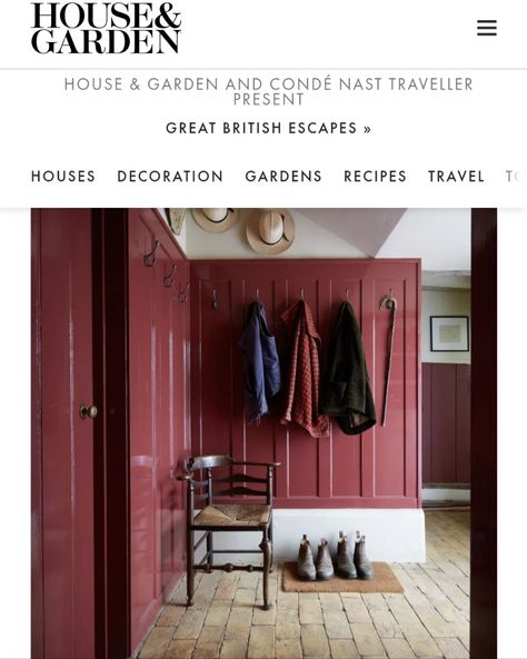 Red Mudroom, Boot Room Utility, Cottage House Interior, Mudroom Entryway, Mud Rooms, Boot Room, Cottage House, Mud Room, Cottage Homes