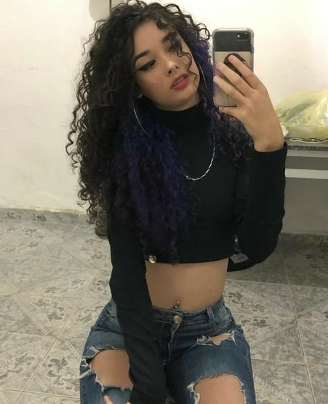 Long Natural Curly Hair, Dyed Curly Hair, Dye My Hair, Girl Inspiration, Hair Inspo Color, Curly Girl, Content Creators, Smart Phone, Hair Goals