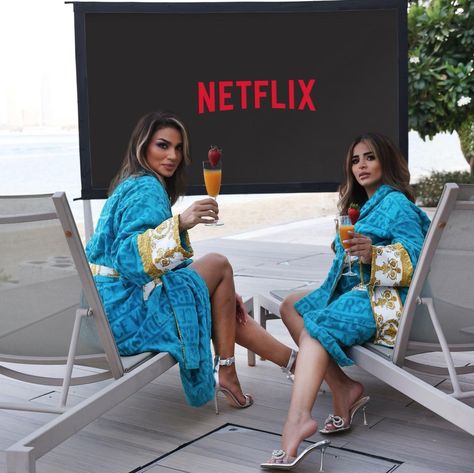 Dubai Bling’s very own Farha & Marha 😍 ✨Click the link to read more✨ #Bestfriendgoals #DubaiBlind #DubaiBling #DubaiBlingseason1 #DubaiBlingseason2 #featuredstory #Netflix #RealityTV #SafaSiddiqui #SafaSiddiquiandZeinaKhoury Zeina And Safa Dubai Bling, Zeina Khoury Dubai Bling, Dubai Bling Lj, Safa Dubai Bling, Dubai Bling Outfits, Dubai Bling, Sister Things, Dubai Family, Middle East Style