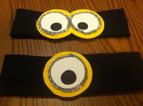 Easy Minion Costume, Minion Headband Diy, Diy Minion Headband, Minion Headband, Evil Minion Costume Diy, Purple Minion Halloween Costume, Minion Adult Costume Diy, Diy Minion Googles, Homemade Minion Goggles