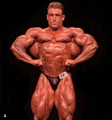 Dorian Yates Workout, Leg Day Humor, Dumbbell Row, Arnold Schwarzenegger Bodybuilding, Dorian Yates, Frank Zane, Aesthetics Bodybuilding, Schwarzenegger Bodybuilding, Bodybuilding Pictures