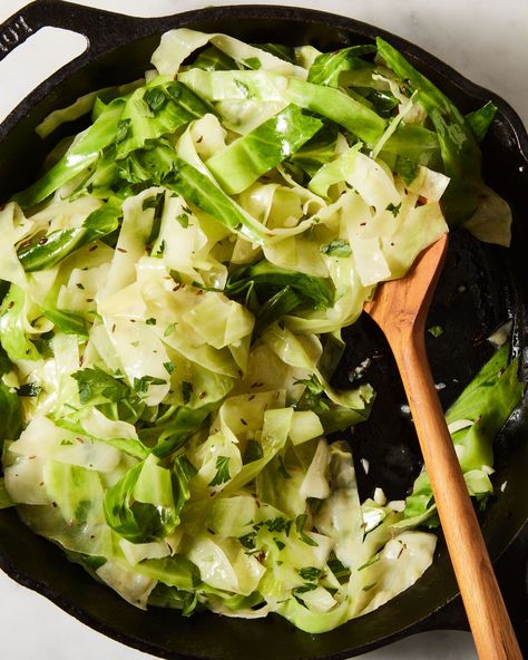 Delish Steamed Cabbage Recipe, Green Beans And Carrots, Cabbage Dishes, Mushroom Ragu, Boiled Dinner, Steamed Cabbage, Unstuffed Cabbage, Cabbage Recipe, Vegetarian Cabbage