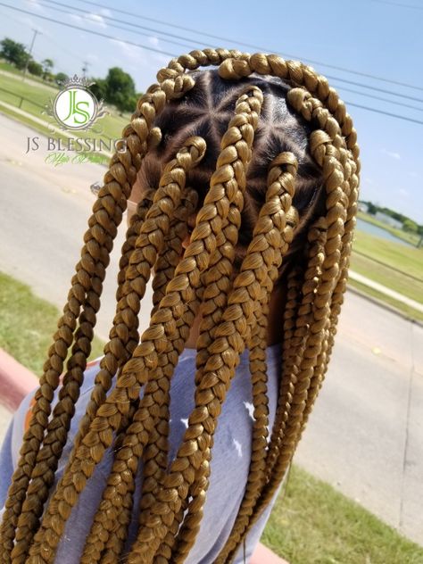 Triangle Box Braid Big Block Braids, How To Part Triangle Box Braids, Large Knotless Box Braids Triangle Parts, Jumbo Knotless Box Braids Triangle Parts, Medium Knotless Box Braids Triangle Parts, Short Lilac Hair, Large Box Braids Triangle Parts, Lilac Hair Color, Triangle Box Braids