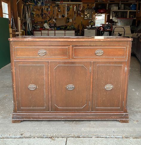 Painting Old Buffet Cabinet, Refurbish Buffet Cabinet, Painted Vintage Buffet, Refinished Buffet Cabinet, Refinish Buffet Cabinet, Buffet Refinishing Ideas, Refurbished Buffet Cabinet, Old Buffet Makeover Ideas, Buffet Refurbished