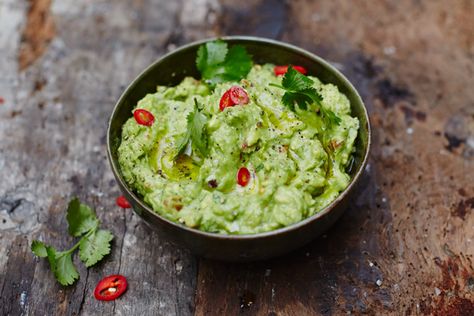 From vibrant dips and homemade crisps to sweet treats perfect for the weekend, check out our quick and easy snack recipes for some inspiration. Homemade Crisps, Moroccan Carrots, Homemade Guacamole Recipe, Hummus Recipe Homemade, Guacamole Dip, Vegetable Crisps, Best Guacamole Recipe, Sweet Potato Muffins, Rainbow Salad