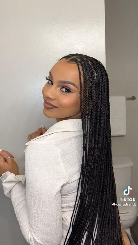 Small Box Braids Hairstyles, Short Box Braids Hairstyles, Big Box Braids Hairstyles, Single Braids, Box Braids Hairstyles For Black Women, Braided Cornrow Hairstyles, Cute Box Braids Hairstyles, Twist Braid Hairstyles, Protective Hairstyles Braids