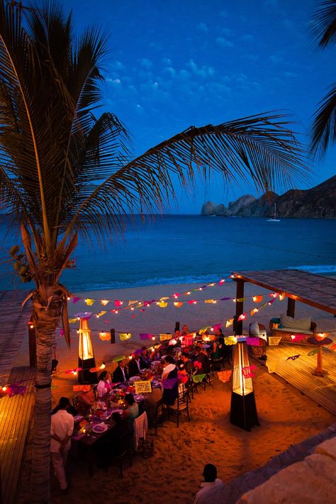 Beach Party At Night, Tropical Beach Restaurant, Restaurant By The Beach, Fancy Beach Restaurant, Obx Visuals, Luxury Resort Interior, Mexican Beach Restaurant, Float Bar, Cabo San Lucas Beach