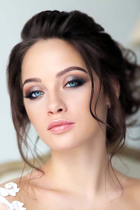 Bridal Makeup For Blue Eyes, Make Up Sposa, Wedding Makeup Blue, Wedding Makeup For Blue Eyes, Beach Wedding Makeup, Wedding Guest Makeup, Natural Glam Makeup, Makeup For Blue Eyes, Brown Hair Blue Eyes