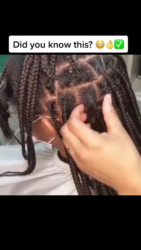 How To Renew Old Box Braids, Adding Curls To Box Braids, Styling Old Braids Box Hairstyles, How To Renew Old Knotless Braids, Styles For Old Knotless Braids, How To Style Old Box Braids, How To Style Old Knotless Braids, Old Box Braids Hairstyles, How To Refresh Knotless Braids