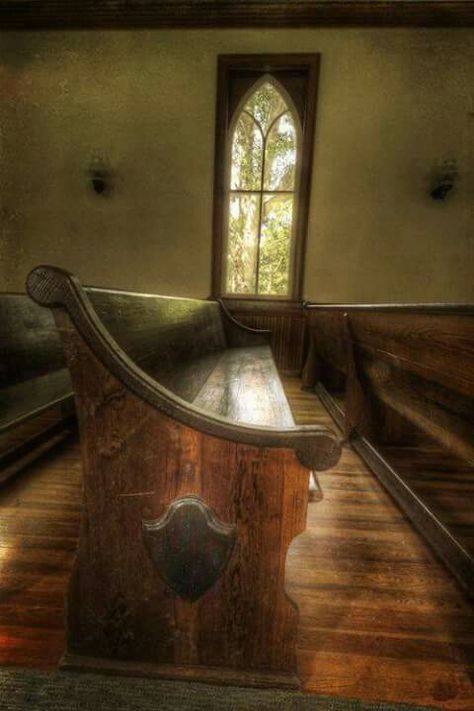 Church pew and window Church Pews, Abandoned Churches, Country Churches, Sunday Worship, Old Country Churches, Church Pictures, Church Pew, Take Me To Church, Church Windows