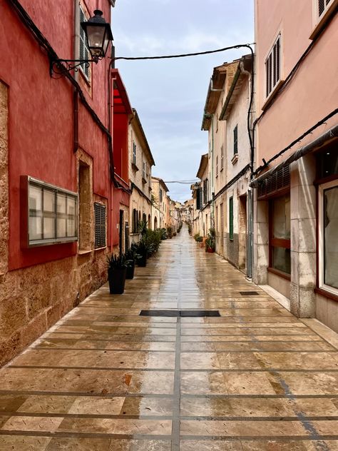 Lifeless street after rain #rain #street #lifestyle Rain Street, Empty Street, Street Lifestyle, After Rain, Rain Rain, Lifestyle