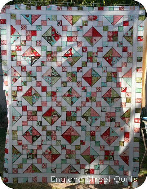 Jewel Box Quilt, England Street, Plaid Quilts, Irish Chain Quilt, Half Square Triangle Quilts, Scrap Quilt Patterns, Pretty Quilt, Summer Quilts, Missouri Star Quilt