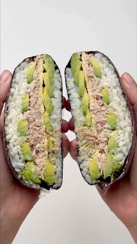 Recipe Storage, Healthy Protein Meals, Sushi Sandwich, How To Make Sushi, Lunch Recipes Healthy, Sushi Rice, Food Website, Food Is Fuel, Beautiful Food