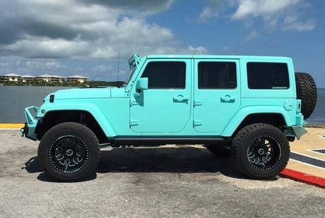 Love everything about this Jeep! Wrapped Jeep Wrangler, Wrapped Cars, Blue Jeep Wrangler, Jeep Baby, Jeep Photos, Blue Jeep, Custom Jeep Wrangler, Jeep Mods, Jeep Wrangler Accessories