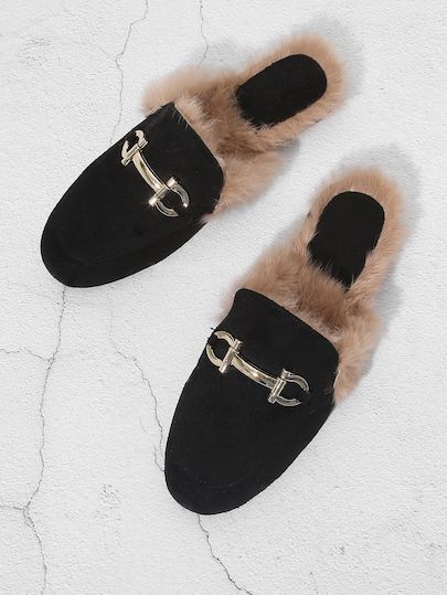 Mule Flats, Older Women Fashion, Fur Shoes, Leopard Fashion, Women Flats, Loafer Mules, Pointed Toe Flats, Gucci Mules, Mule Flat