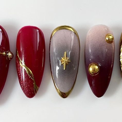 Cateye Nails, Gold Chrome Nails, Chrome Nail Art, Nails Gold, Airbrush Nails, Eye Nails, Red Nail Designs, Cat Eye Nails, Gold Chrome