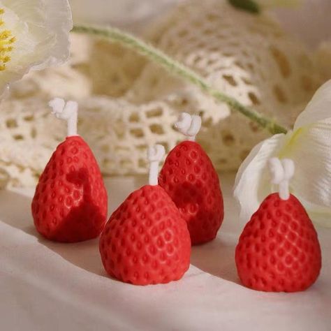 Fruit Candle, Strawberry Candle, Fruit Candles, Strawberry Color, Dessert Candles, Shaped Candle, Real Fruit, Cute Candles, Candle Cake