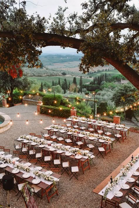 Long Tables, Tuscan Wedding, בר מצווה, Amazing Weddings, Future Wedding Plans, Tuscany Wedding, Wedding Mood Board, Wedding Mood, Italian Wedding