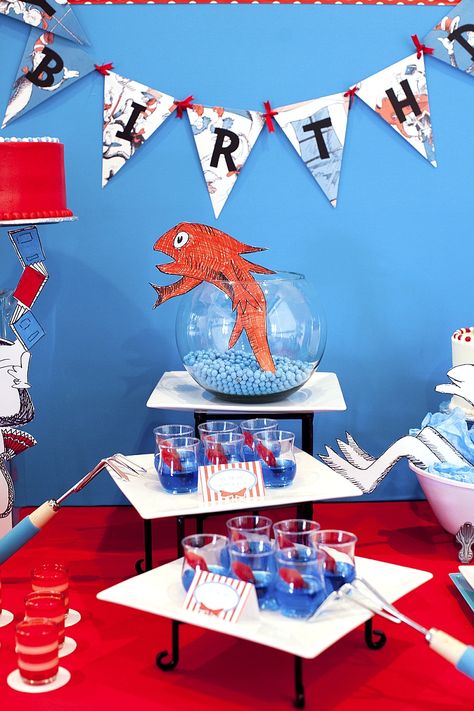 Cat in The Hat Inspired Birthday Party Desserts Table Ideas - via BirdsParty.com Cat In The Hat Birthday, Dr Seuss Party Ideas, Hat Birthday Party, Cat In The Hat Party, Cat Decorations, Dr Seuss Birthday Party, Hat Birthday, Dr Seuss Baby Shower, 3rd Birthday Party