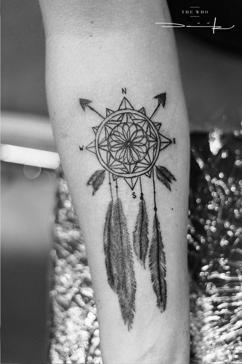 Dreamcatcher Tattoo Compass Design, Compass Dreamcatcher, Dream Catcher Tattoo Design, Compass Tattoo Design, Dream Catcher Tattoo, Compass Design, Arrow Tattoos, Elephant Tattoos, Foot Tattoos