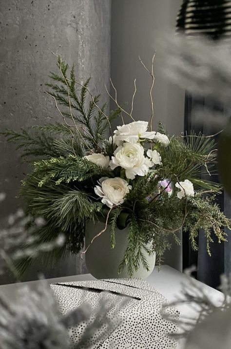 January Bouquet Floral Arrangements, Winter Table Flower Arrangements, Winter Green Arrangements, January Flowers Arrangements, Simple Winter Flower Arrangements, Winter Artificial Flower Arrangements, Christmas Table Bouquet, Winter Greens Centerpiece, New Year’s Eve Flower Arrangements