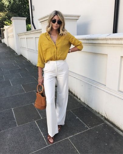 Brown Slides, Mustard Blouse, Yellow Shirt, White Trousers, Spring Look, Work At Home, Spring Shirts, Business Dresses, Work Wardrobe