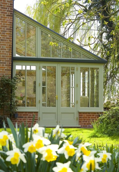 Morton Windows & Conservatories Ltd: Lean-to conservatory Lean To Conservatory Ideas, Conservatory Extension Ideas, Backyard Hideaway, Greenhouse Attached To House, Glass House Garden, Conservatory House, Sunroom Greenhouse, Conservatory Flooring, Greenhouse Kitchen