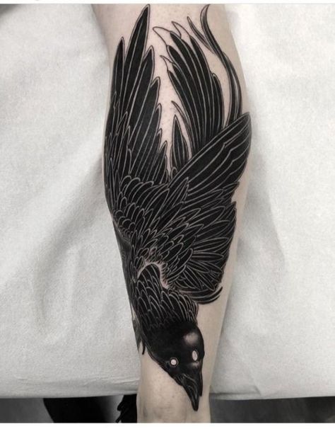 Black Crow Tattoos, Tumblr Tattoo, Tatuaje Cover Up, Rabe Tattoo, Gotik Tattoo, Blackout Tattoo, Crow Tattoo, Muster Tattoos, Raven Tattoo