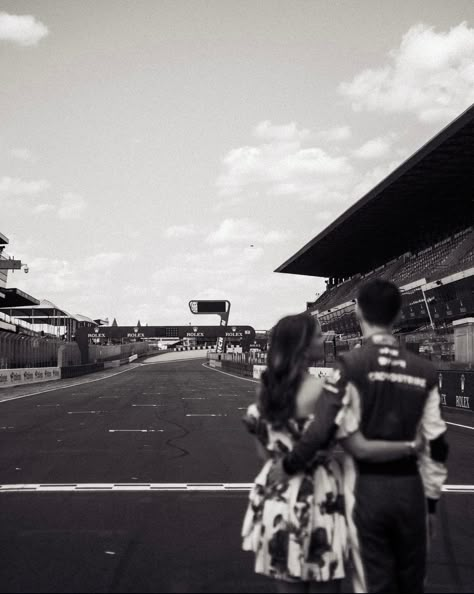 F1 Couple Aesthetic, F1 Couple, Motorsport Aesthetic, Aesthetic Formula 1, Formula 1 Aesthetic, Wag Aesthetic, F1 Girl, F1 Wag, F1 Formula