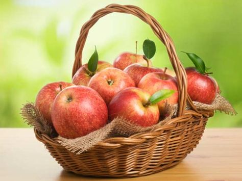 Apple Recipes Healthy, Stop Acid Reflux, Apple Baskets, Reflux Disease, Healthy Apple, Acid Reflux, Delicious Fruit, Apple Crisp, Apple Tree