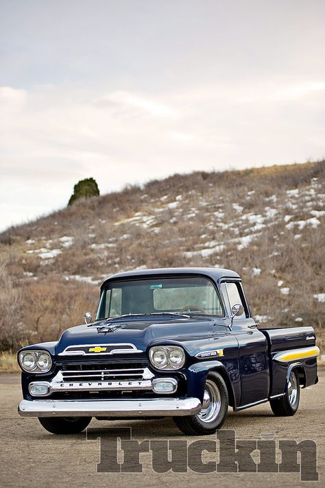 Capt. Hays' 1959 Chevy Apache Lmc Truck, Vintage Chevy Trucks, Chevy Trucks Older, Chevy Apache, Chevrolet Apache, Blue Truck, Old Pickup, Old Pickup Trucks, Cars Classic