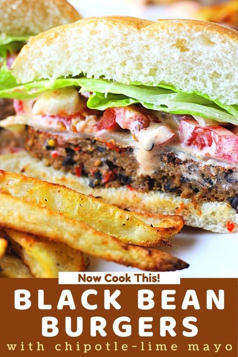 These easy spicy homemade Black Bean Burgers With Chipotle-Lime Mayo are so good you'll never miss the meat! Get the recipe, make a bunch, and keep them in your freezer for simple, speedy weeknight dinners or lunches! Chipotle Burger Recipe, Homemade Black Bean Burgers, Spicy Black Bean Burgers, Black Bean Burger, Bean Burgers, Burger Toppings, Black Bean Burgers, Meatless Dinner, Going Vegetarian