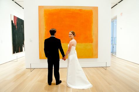 Modern Art Museum, Modern Art Gallery, Art Museum Wedding, Art Gallery Wedding, Art Galleries Design, Chicago Wedding Venues, Museum Wedding, Gallery Design, Wedding Art