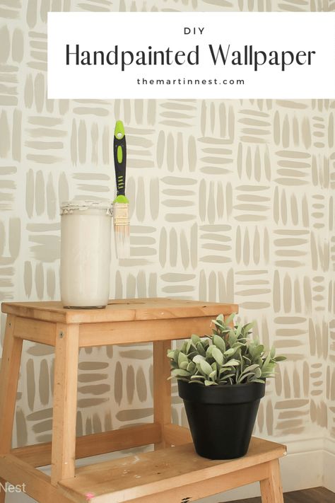 Diy Accent Wall Paint, Diy Wall Painting, Accent Wall Paint, Diy Accent Wall, Hand Painted Wallpaper, Wallpaper Accent Wall, Diy Wallpaper, Hand Painted Walls, Painting Wallpaper