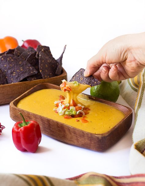 Prepare yourself for a mind blowing cheese experience. This Vegan Nacho Cheese Sauce is da bomb, guys – you need to get it in your lives. Like, now. So sit back, get your stretchy pants on, a… Vegan Nacho Cheese Sauce, Vegan Nacho Cheese, Best Vegan Cheese, Vegan Nachos Cheese, Vegan Pantry, Vegan Cheese Recipes, Sweet Potato Skins, Vegan Nachos, Vegan Cheese Sauce