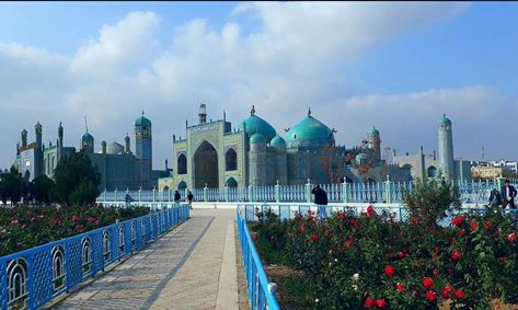 Blue Mosque & Shrine of Hazrat Ali, Mazar-e-Sharif, Afghanistan. Sacred Architecture, Blue Mosque, Hazrat Ali, Studio Background, World Cultures, Islamic Architecture, Girly Photography, Taj Mahal, Architecture