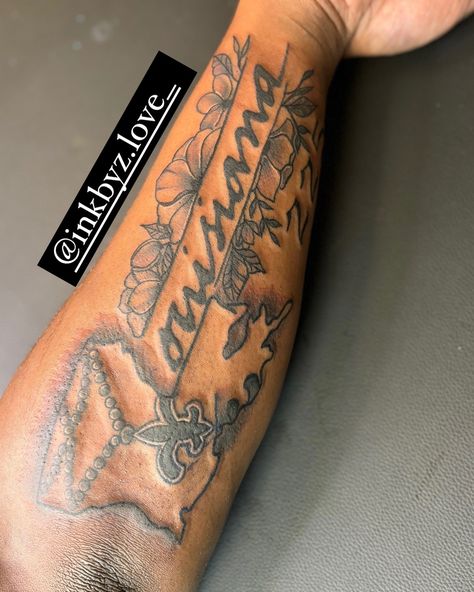 Custom Louisiana Lower Arm Tattoo 📍 ❌ No Neck Tattoos 📍 New Ink Tattoo Shop #newink #shreveporttattooartist #bossiertattooartist #femaletattooartist #tattoos #louisianatattoos Louisiana Tattoo Ideas Men, Nola Tattoos Ideas, Louisiana Tattoos, Louisiana Tattoo Ideas, Louisiana Tattoo, Lower Arm Tattoos, Neck Tattoos, Female Tattoo Artists, Tattoo Design Book