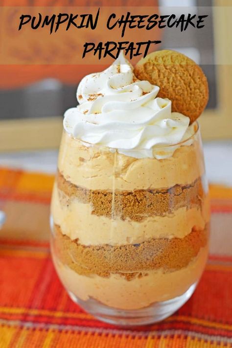 Simple pumpkin cheesecake mousse with whipped cream topping and gingersnap cookies. Yummy gingersnap desserts that will be loved by all. If you are looking for Fall desserts recipe this is the one for you. This Thanksgiving parfait will please any crowd. Get ready to make the best gingersnap pumpkin cheesecake parfait. Pumpkin Parfait Recipes, Pumpkin Pie Parfait, Cheesecake Parfait Recipes, Pumpkin Parfait, Cheesecake Parfait, Autumn Cookies, Gingersnap Cookies, Parfait Recipe, Pudding Cheesecake