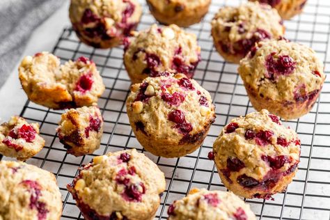 Partridgeberry Muffins, Raspberry Streusel Muffins, Smitten Kitchen Recipes, Chocolate Sorbet, Raspberry Muffins, Streusel Muffins, Muffin Tops, Muffin Streusel, Buttered Noodles