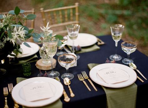 Winter Table Centerpieces, Navy Table, Winter Wedding Planning, Green Napkins, Blue Tablecloth, Wedding Table Linens, Sage Wedding, Winter Table, Sage Green Wedding