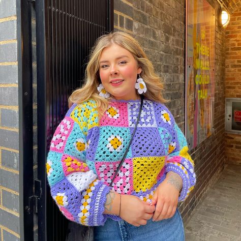 time for ‘i’ll just bring a jumper’ weather now pls 🫶🦋🎀✨ 🌸 My pastel patchwork jumpers are all made to order and completely unique - one of my fave things to make in the spring. 🦋 Crochet pattern also available on my site - there’s a 3 for 2 offer on all crochet patterns rn! 🌞 Free UK postage. Crochet Square Sweater, Crochet Sweater Free, 3 For 2, Funky Outfits, Things To Make, Crochet Square, Unique Crochet, Crochet Sweater, Crochet Clothes