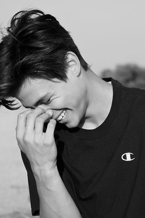 Dylan Jordan, Girls Magazine, Flirting Quotes For Her, Man Crush Everyday, Tumblr Boys, Menswear Fashion, Boys Boys Boys, Man Crush, Johnny Depp