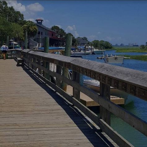 Located in the heart of the historic fishing village of Murrells Inlet, the MarshWalk is a half-mile, wooden boardwalk along a natural saltwater estuary. Myrtle Beach Trip, Myrtle Beach Restaurants, South Carolina Travel, Murrells Inlet Sc, Myrtle Beach Vacation, Waterfront Dining, South Carolina Beaches, Murrells Inlet, Pawleys Island