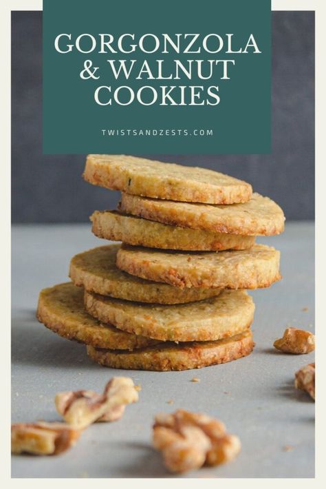 Walnut Shortbread, Homemade Crackers Recipe, Autumn Fruits, Savoury Crackers, Savoury Biscuits, Dessert Platter, Homemade Crackers, Cheese Straws, Walnut Cookies