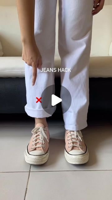 FASHION ╳ OUTFIT ╳ LIFESTYLE on Instagram: "Say goodbye to thick & untidy jeans cuffs 😣 Here’s how you do it right! ✅ Big thanks to @mavakabar for this awesome hack! 🙌

Would you try this cuffing trick? Let me know in the comments! 👇

Like this reel if you’re loving easy styling tips! ❤️

#jeanshack #cuffinghack #denimstyle #styletips #fashionhack #outfitinspo #denimhack

jeans cuffing, denim hack, style tips, fashion inspo, wardrobe tricks, casual style, outfit ideas" How To Cuff Jeans, How To Cuff Your Jeans, Hack Style, Cuffed Jeans Outfit, Denim Hacks, Cuff Jeans, Fashion Hacks, Big Thanks, Do It Right