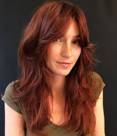 Red Layered Hairstyle with Curtain Bangs Auburn Curtain Bangs Hair, Long Layered Hair Red Redheads, Cooper Hair Curtain Bangs, Curtain Bangs With Red Hair, Red Hair With Curtain Bangs And Layers, Auburn Curtain Bangs, Curtain Bangs Long Hair Redhead, Dark Red Hair With Curtain Bangs, 70s Red Hair