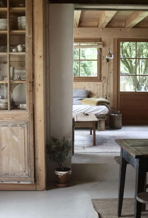 French Countryside Home, Daybed In Living Room, Couple At Home, Artist Couple, China Cupboard, Old Fireplace, Casa Country, Ceramics Studio, Country Interior