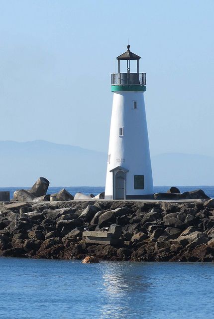 Breakwater, Or Walton, Lighthouse, Santa Cruz, California Santa Cruz Lighthouse, California Lighthouses, Tower Stand, Lighthouse Pictures, Santa Cruz California, Prophetic Art, Beacon Of Light, Light Houses, Construction Cost